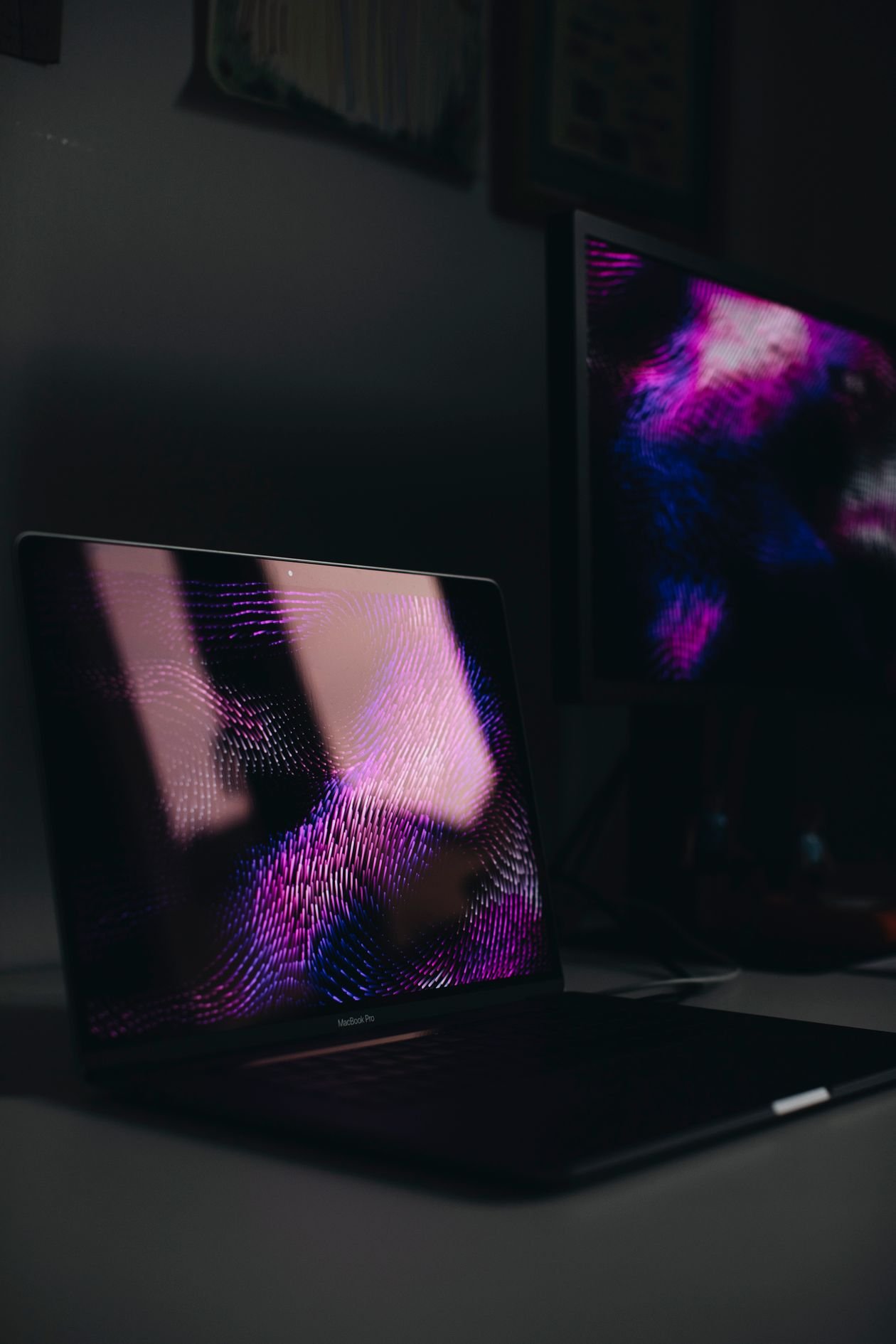 Gigabyte GAMING A18 Pro (2026) RTX 5070 Ti Review: Big Screen, Small Price
