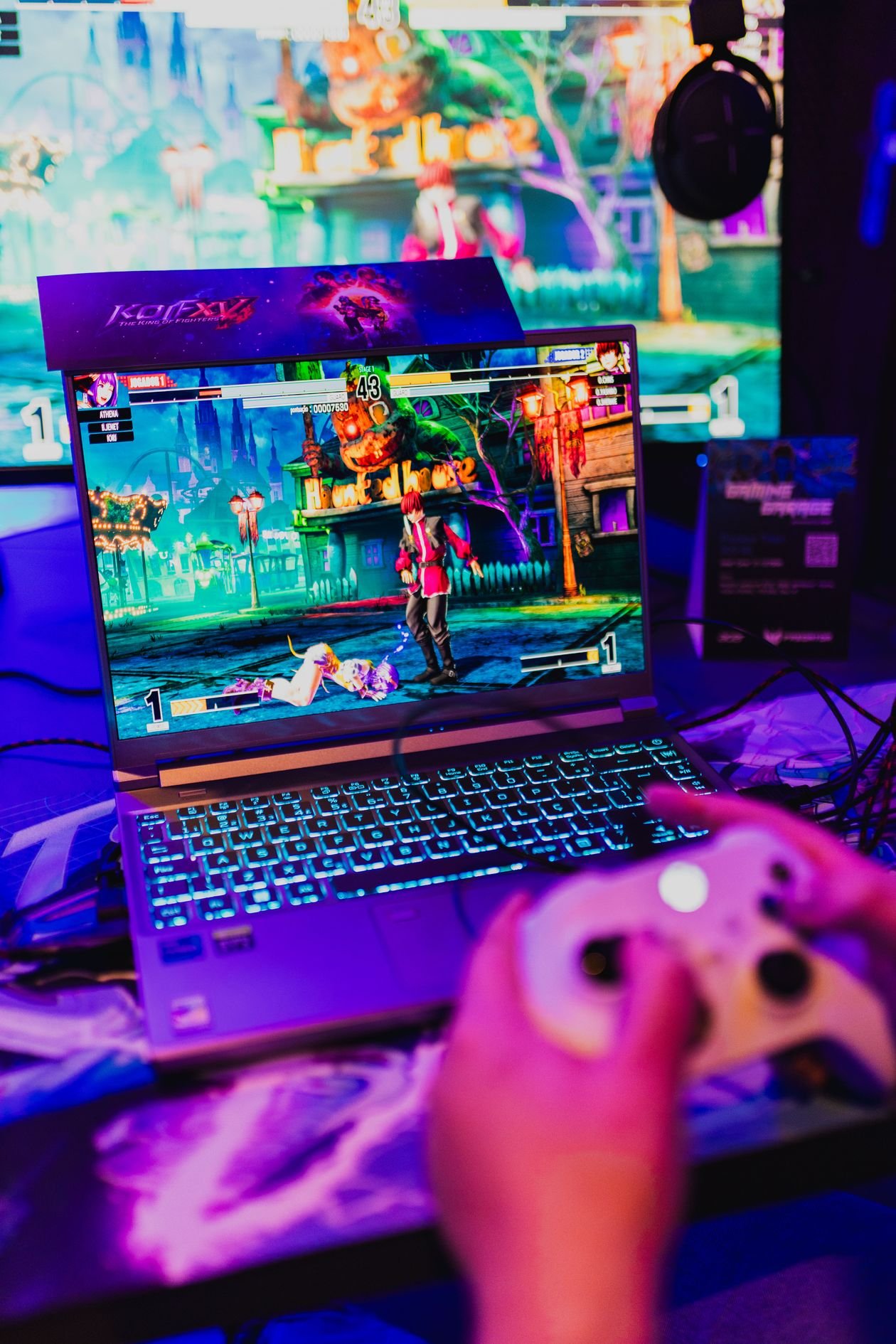 ASUS ROG Strix G16 (2026) RTX 5070 Review: AMD Flagship CPU, Mainstream GPU